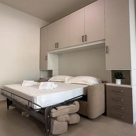 Apartment Ivory With Ac, Wifi And Secure Bike Storage Finale Ligure